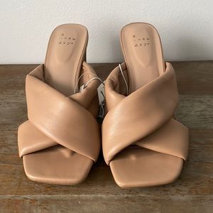 New with tags- target heeled sandals